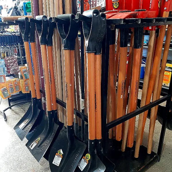 Pás e cabos expostos na Tend Tudo